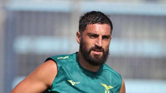 Lazio, problemi per Gigot: ancora assente in ritiro, ecco il motivo