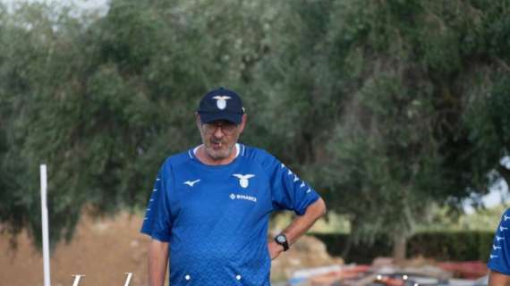 Lazio, "focus e alta intensità", Sarri porta tutti in trasferta: il programma