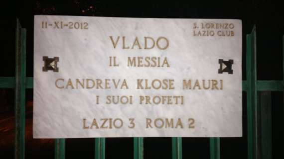 Petkovic, a Formello una targa celebra il suo derby: "Vlado il Messia..." - FOTO