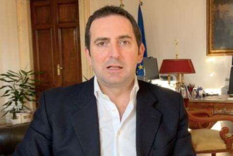 Piano Colao, Pd: "Alla fine decide la politica". Spadafora, perché nel calcio no?