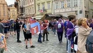 Conference League, i tifosi del West Ham portano la Lazio a Praga - FOTO