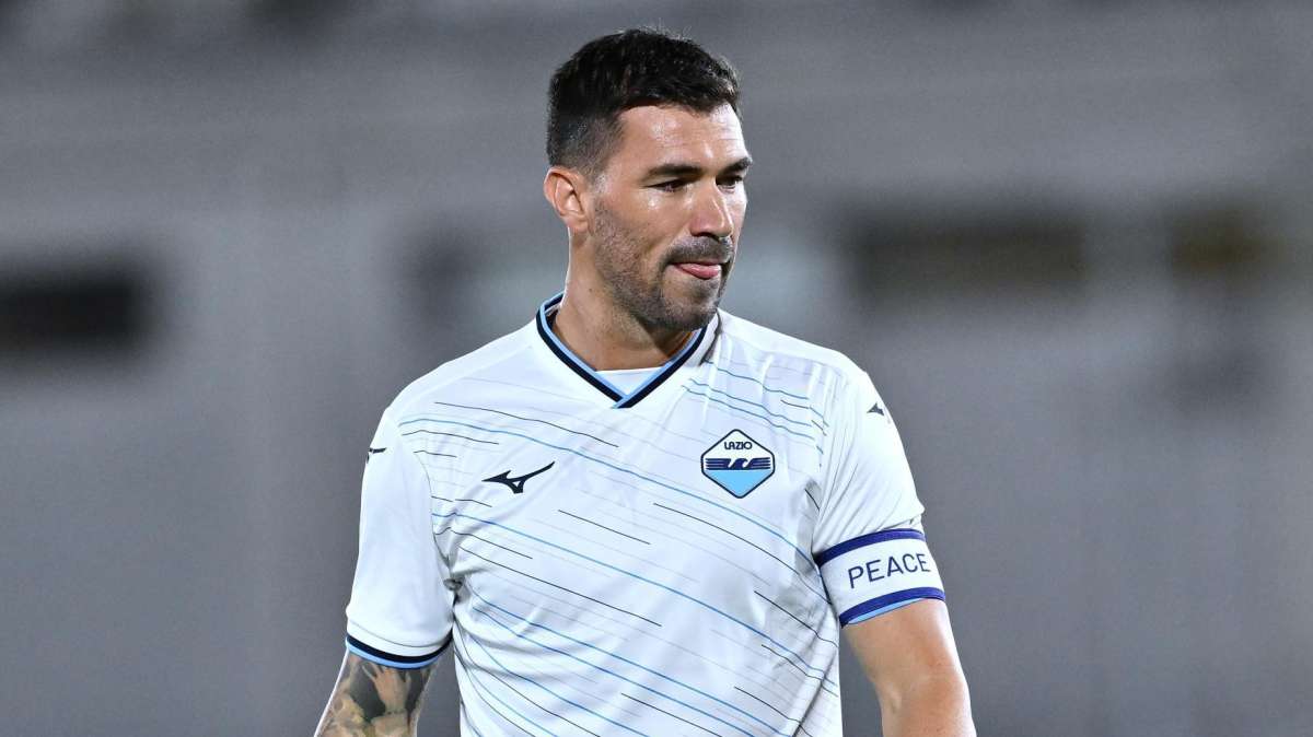 Lazio, Romagnoli resta? Ora aspetta l'Al Sadd: ecco la situazione