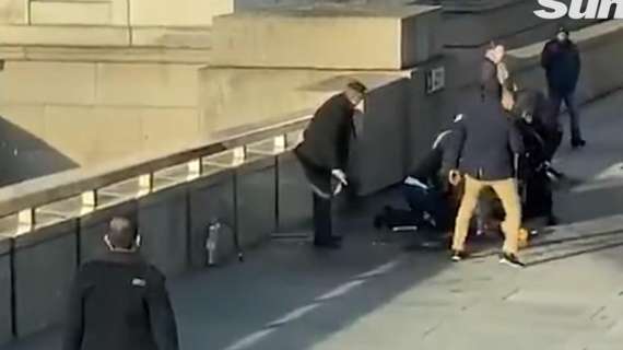 Gb News / Terrore a Londra: spari sul London Bridge, morti i due feriti gravi