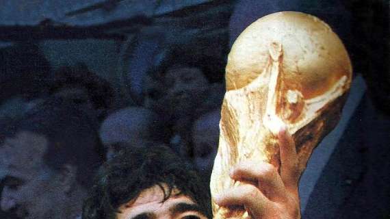 Maradona, il ricordo dopo la morte. Lazio, i gol in Champions e molto altro: il Tg (video)