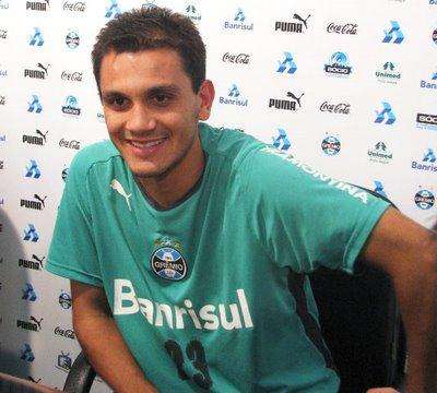 UFFICIALE - Fabio Santos è un giocatore del Corinthians