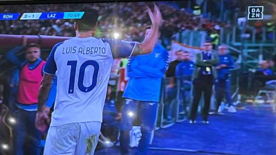 Roma - Lazio, Luis Alberto furioso per il cambio: cosa è successo