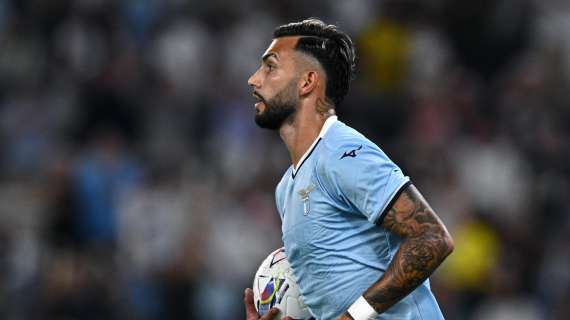 Lazio, standing ovation dell'Olimpico per Castellanos: i tifosi omaggiano il Taty