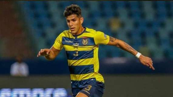 Calciomercato Lazio, niente Serie A per Hincapié: vicino l'approdo al Bayer Leverkusen