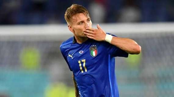 Italia - Macedonia del Nord, Immobile verso la fascia da capitano