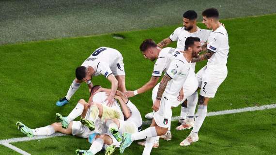 RIVIVI LA DIRETTA - Belgio-Italia 1-2: Barella e Insigne firmano la vittoria. Azzurri in semifinale
