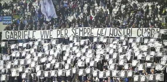 Lazio, il ricordo della Curva Nord per Gabriele Sandri. Tutto lo stadio applaude - FOTO&VIDEO