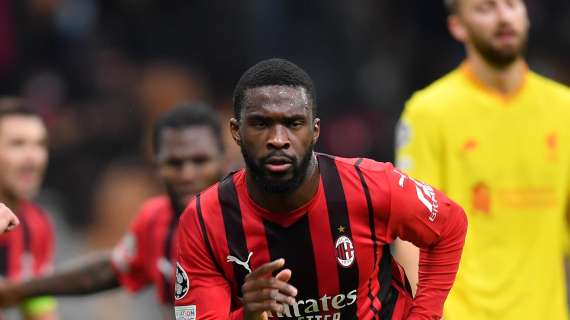 Milan, ancora differenziato per Tomori: e contro la Lazio…