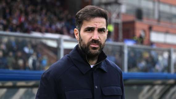 Lazio, Pedro riabbraccia l'ex compagno Fabregas: "Un piacere rivederti!" - FOTO