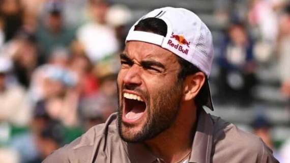Gossip | Berrettini, paparazzato con una ex allieva di Amici: flirt in corso?