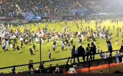 Tragedia in Indonesia, 174 morti a causa di scontri dopo una partita di calcio