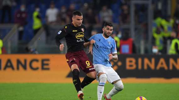 Hysaj, mare e beach volley: la vacanza del terzino della Lazio - FOTO