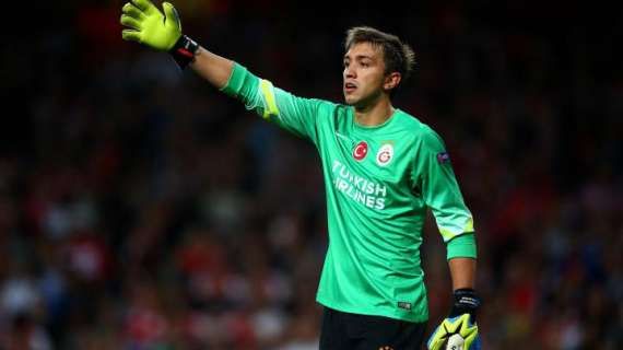 Muslera, l'operazione è riuscita: "Ringrazio tutti per il sostegno" - FOTO