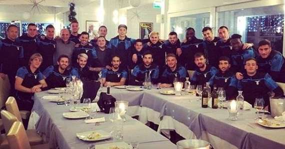 Lazio, cena di gruppo in vista della Juventus: la squadra riparte dall’unione - FOTO