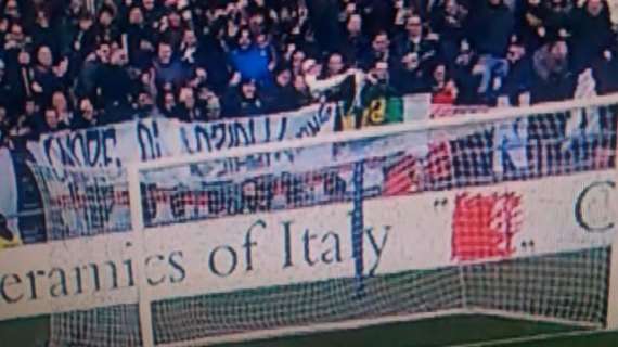 Sassuolo-Juventus, spunta uno striscione nel settore ospiti del Mapei Stadium: "Onore ai laziali" - FOTO