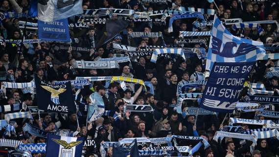 Lazio - Bayern Monaco, all'Olimpico esplode la gioia: l'abbraccio della Nord