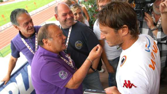 Totti, è morto il papà Enzo: aveva contratto il Covid