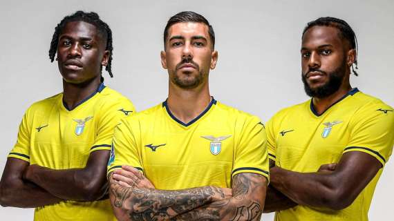 Lazio, svelata la seconda maglia: il giallo è il colore dominante - FOTO