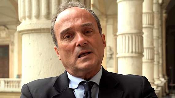 Covid, l'infettivologo Di Perri: "Non escludo che il campionato possa essere nuovamente sospeso"