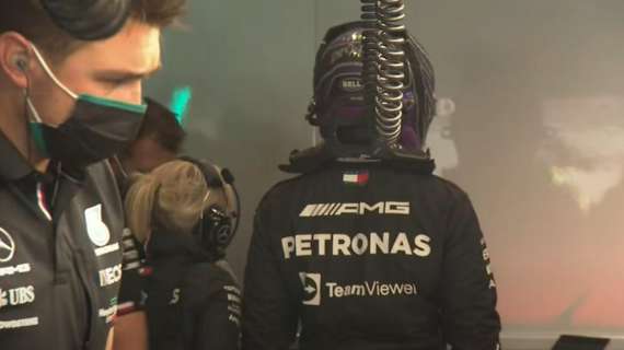 F1 | Austin: la Mercedes e il "trucco" della sospensione geniale sulla W12