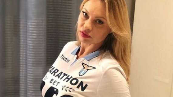 Lazio, la super-tifosa Anna Falchi: "Soddisfatta della classifica. Sui laziali..."