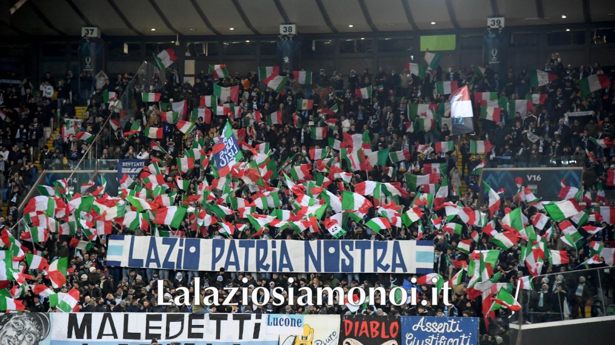 Udinese - Lazio, lo spettacolo dei 2.300  tifosi biancocelesti - FT
