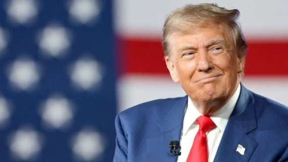 Papa Leone XIV, parla Trump: "È un onore, il primo Pontefice americano"