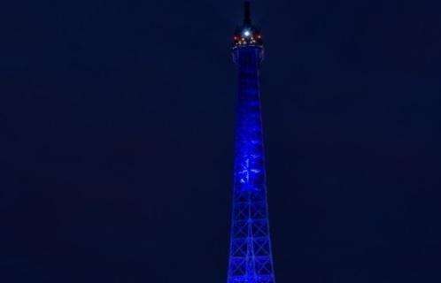 Allarme - Covid a Parigi: "Sovraccarico catastrofico"