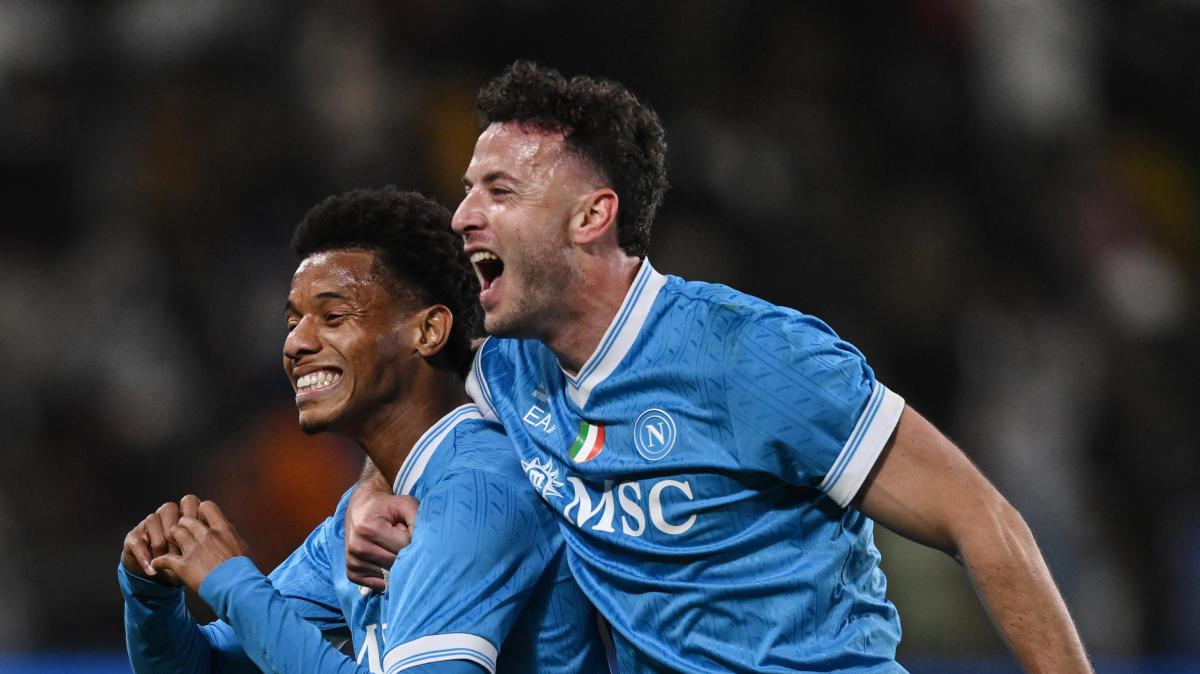 Supercoppa Italiana, il Napoli annienta il Bologna: Neres protagonista