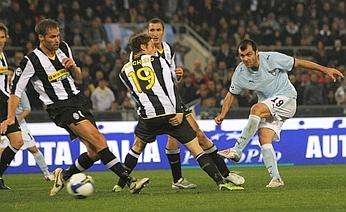 Semifinale andata. Lazio-Juventus 2-1: L'orgoglio laziale affonda la Juve e prenota la finale