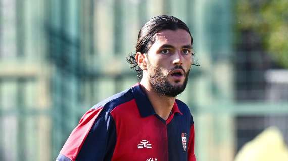 Cagliari, Dossena e il paragone con Nesta: "Forse solo i capelli..."
