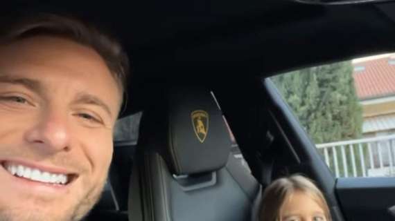 Immobile, anche Ciro pazzo per Blanco: con la figlia si canta a squarciagola! - FOTO