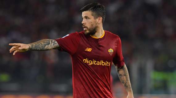 Carles Perez morso da un cane ai genitali: l'ex Roma ricoverato d'urgenza