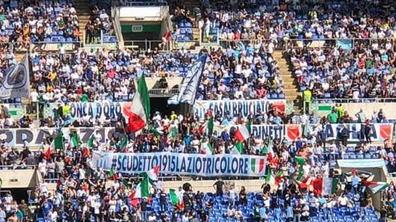 Lazio - Genoa, lo striscione per lo scudetto 1915 all'Olimpico - FOTO