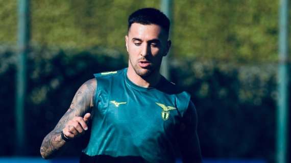 Lazio, Vecino incontra Vicente Sanchez: i due si rivedono a Formello - FOTO