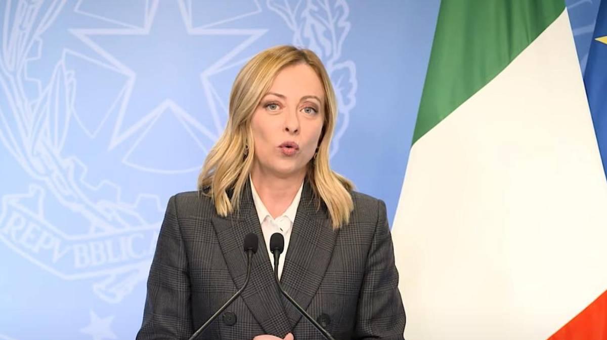 Meloni, la famiglia tifa Lazio: la confessione della madre