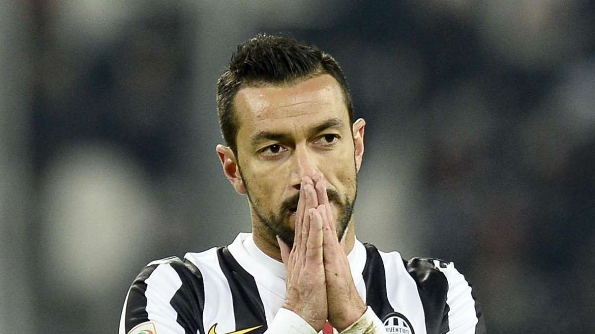 La Juventus lo offre alla Lazio, Quagliarella rifiuta. L'ag. insiste: "Non va via da Torino"