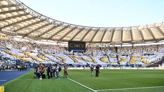 Lazio - Juve, l'omaggio della Nord all'ex Oliviero Garlini