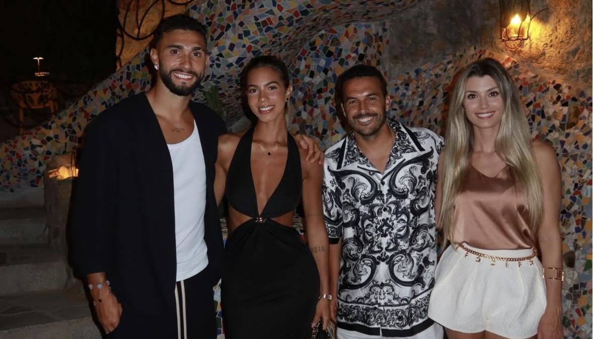 Lazio, la moglie di Pedro saluta il Taty e la compagna: il messaggio social