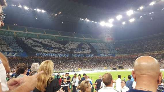 Lazio, l'omaggio dei tifosi dell'Inter a Diabolik: la coreografia - FOTO
