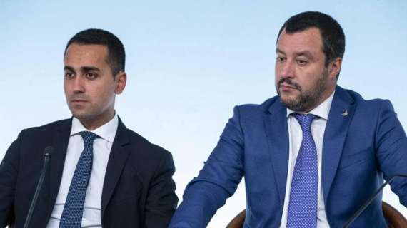 Politica / Taglio parlamentari il 7 ottobre. Di Maio: "Alla faccia di Salvini"