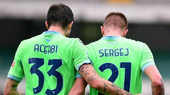 Verona - Lazio, Acerbi e un successo "all'ultimo respiro": "Che vittoria!" - FOTO