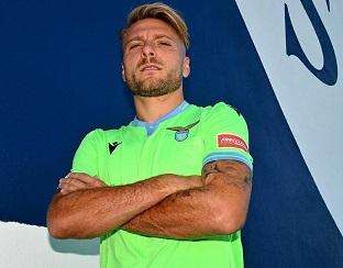 Lazio, su il sipario sulla seconda maglia: la descrizione della Macron