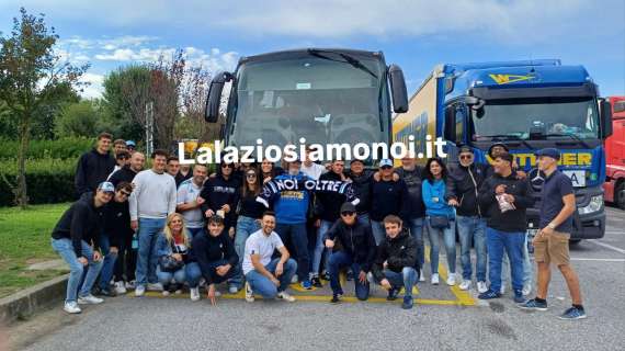 Lazio, i tifosi in viaggio verso Firenze: consueta tappa a Badia al Pino - FOTO