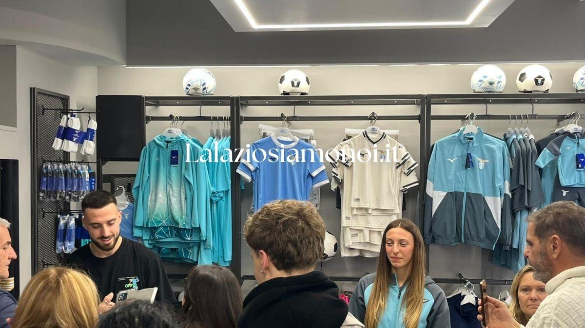 Lazio, inaugurazione nuovo Store: presenti Gila e Zanoli - VD