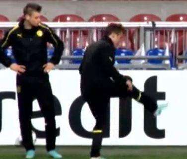Maradona palleggiò con un'arancia, Götze... con una gomma da masticare - VIDEO